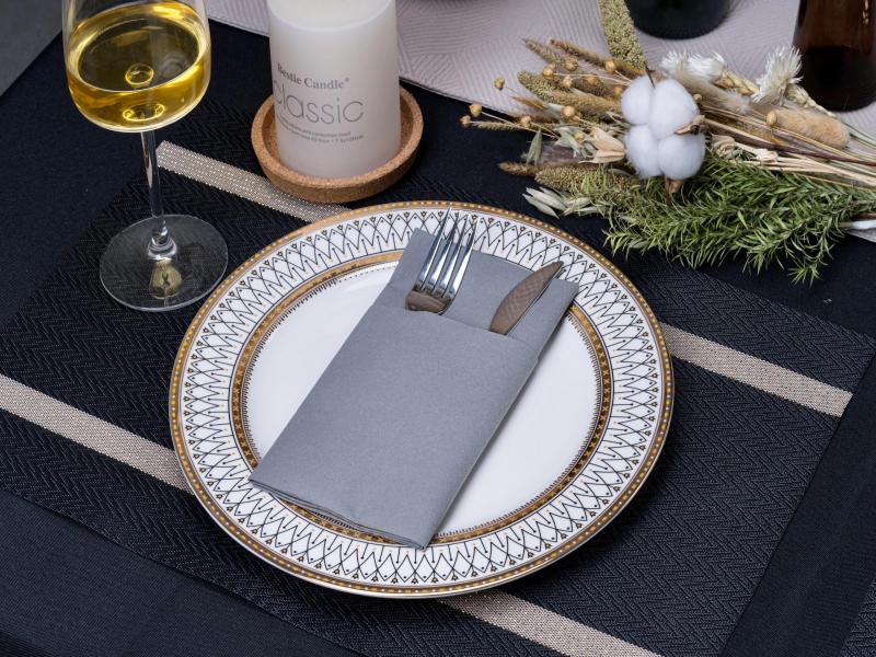 Hur väljer man rätt engångsfärgade Airlaid-servetter för din fest?